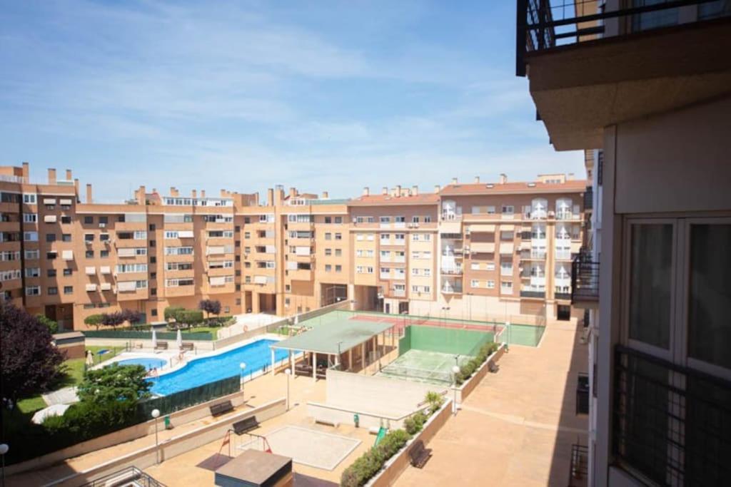 Las Retamas, Alcorcón Eksteriør bilde